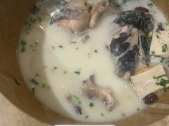 -云中鱼蒸汽石锅鱼(川沙百联店)