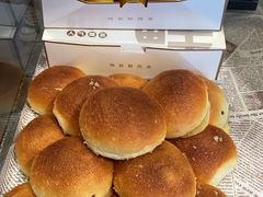 -众丁龙凤·现烤面包·蛋糕·喜饼(陈总店)