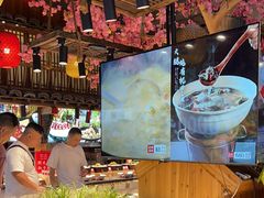-头上红煨盐鸡·非遗院子餐厅
