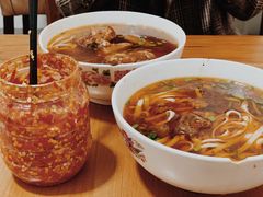 -矮子粉店1985·长沙米粉(湘春路店)