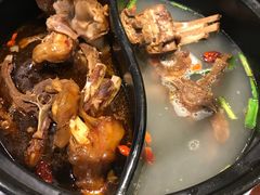 -亿诣蝎府炸酱面羊蝎子火锅(酷车小镇店)