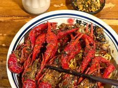 -矮子粉店1985·长沙米粉(湘春路店)