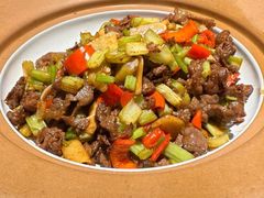 -魏铭鱼头捞饭(晋阳路店)