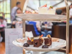 -上海滴水湖皇冠假日酒店