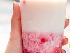 草莓酸奶-CoCo都可(合生汇店)