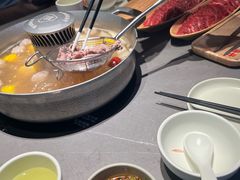 -左庭右院鲜牛肉火锅(浦江欢乐颂店)