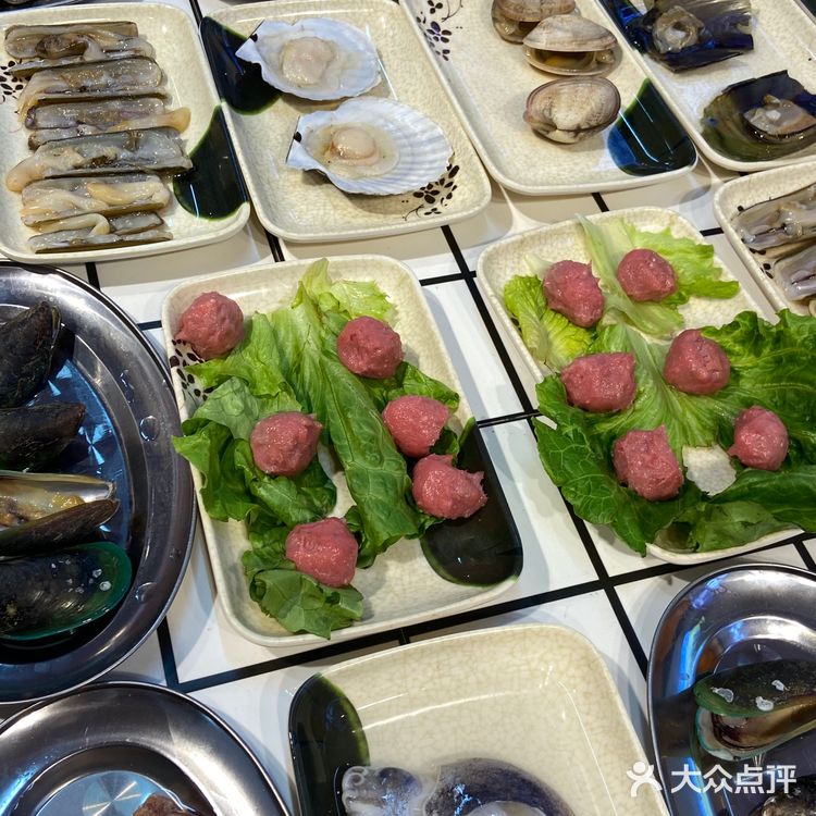 昆明首家自助海鲜粥底火锅🔥锅底不要钱‼️