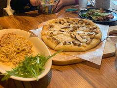 -玛格萝妮(汇智国际商业中心店)