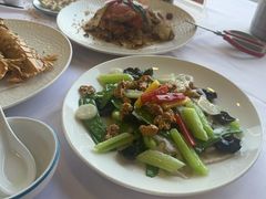 -粤盛海鲜平价店(洛溪食街店)
