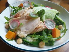 牛油果秋葵烧鸡沙拉-COMMUNE幻师(上邦百汇城店)