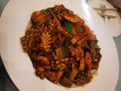 -老六饭店(翠通路店)