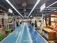 -法雅体育工厂店(皂君庙路店)