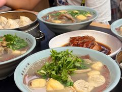 -金原鸭血粉丝汤·汤包·脆皮烤鸭(南京博物院店)