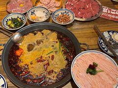 -旧街市鲜货老火锅(大光路店)