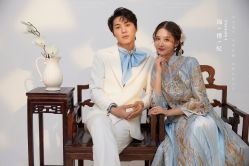 -二十一世纪婚纱摄影(省府前街店)