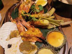-三亚艾迪逊酒店·海滩烧烤 BARBACOA·现场乐队·浪漫晚餐·烧烤海鲜