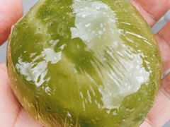 咸蛋黄肉松青团-沈大成(城隍庙店)