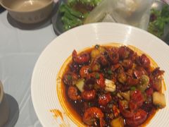 -肥肥虾庄·金牌油焖大虾(杨园滨江时代walk店)
