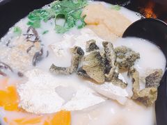 -渔米丰·广府鱼汤米线(光明广场店)
