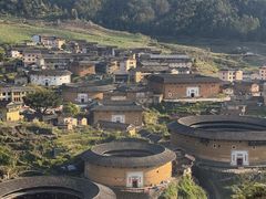-初溪土楼群