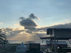 -库塔海滩