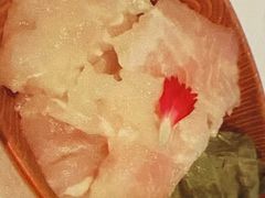 -老牌坊云南鱼豆花火锅(哈西万达店)