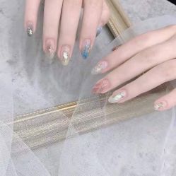 -IDO美甲美睫