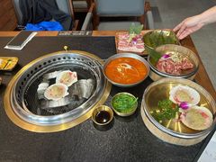 -何发发和牛烧肉·鳗鱼榴莲放题自助(乐峰广场店)