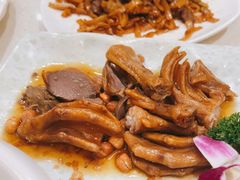 -香港新发烧腊茶餐厅(水围店)