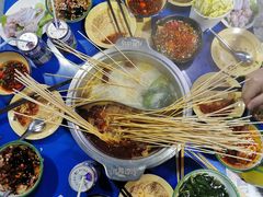 -马路边边·成都串串(翠柏路店)