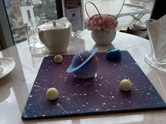 靠窗位-三迪希尔顿酒店·星空酒廊
