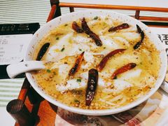 -渔语鱼新川菜Bistro(万象天地店)