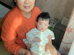 -爱月宝月嫂·育儿嫂