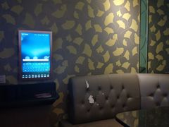 -乐界KTV(虹桥中心店)