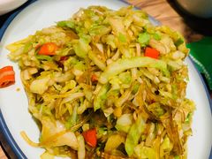 粉丝包菜-合合春饼·酱骨·东北菜(潘家园店)