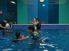 -Swim斯卫姆国际儿童游泳中心(红博中央公园店)