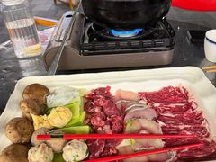 -瑞虹新天地月亮湾