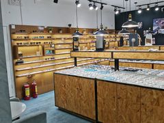 -罗伯特眼镜·蔡司官方授权(罗湖国贸店)