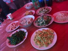 -小鱼草莓采摘园农家乐·小鱼餐厅