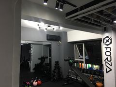 -简·无界健身工作室·运动康复·体态(石厦店)