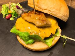 -HIGH FIVE哈福手工汉堡(桂林路店)