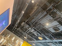 -HUZI虎滋精酿餐吧(京西大悦城店)
