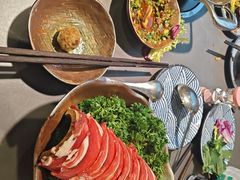 -楠小云·云南鲜菌·鲜牛自助火锅(九眼桥店)