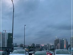 -鸿通城购物中心