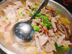 -肖四女乐山跷脚牛肉(世博源店)