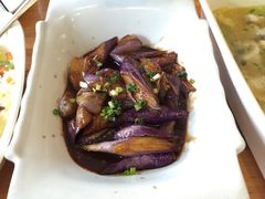 茄子-乌镇那一年小院主题餐厅(甘泉西路店)