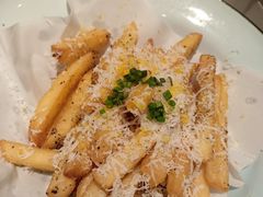 -阿妮叶李(光谷世界城店)