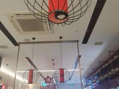 -顺溜·手工刀削面·黑金店(铜锣湾店)