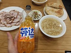 -李连贵熏肉大饼(沈阳站店)