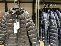 -唯品会(北京国瑞城店)